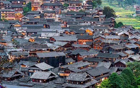 北屯6种常见的外墙仿石漆施工工艺！